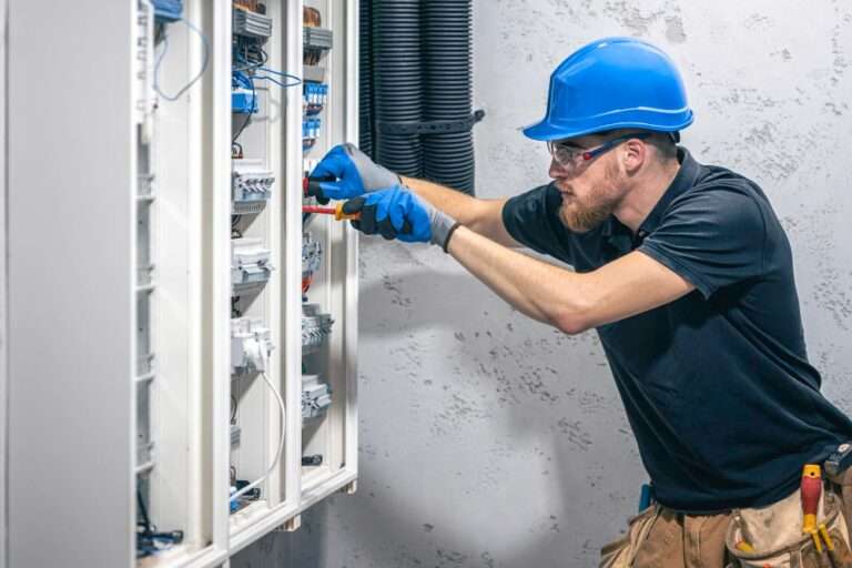 Entretien et installation des armoires électriques